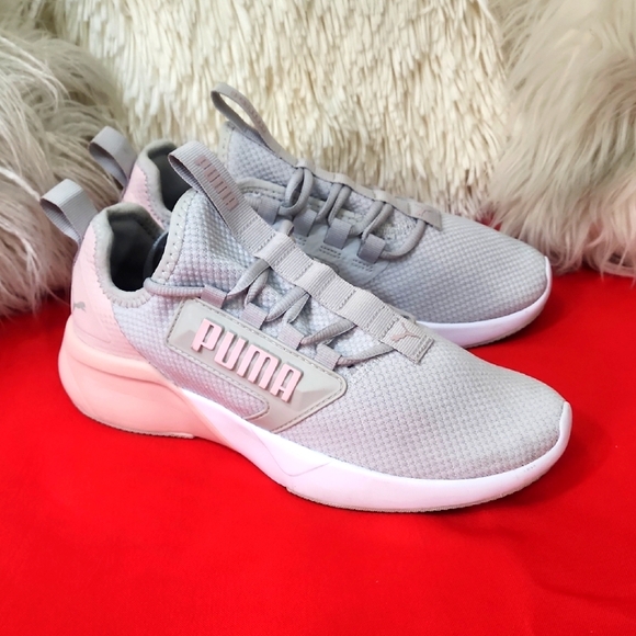Puma | Shoes | Puma Womens Gray Athletic Sneakers | Poshmark
